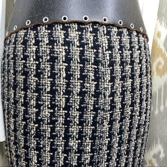 Ralph Lauren Collection | Fall 2004 Made-in-Italy Bouclé Tweed Skirt - Picture 15 of 16